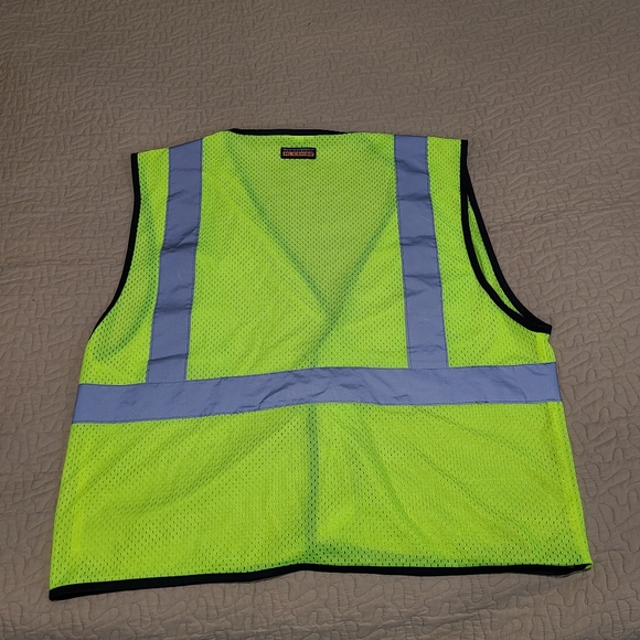 ML Kishigo 1571 Class 2 Hi Vis Vest size L/XL - Picture 5 of 6